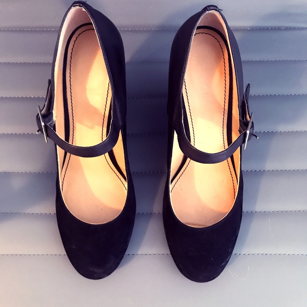 Nine West Black Shana Mary Jane Wedge (Size 11)